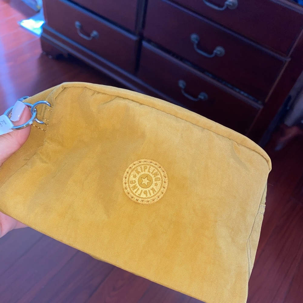 Kipling - Picture 4 of 4